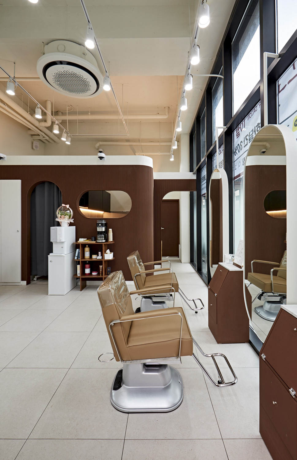 12 平米现代简约美容院 成本低效果好-9