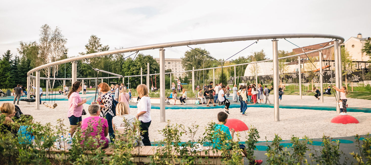 莫斯科 Gorky 公园“Salute”游乐场-0