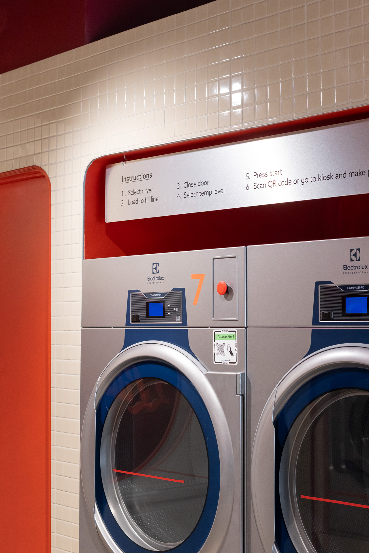 LILLIAN'S LAUNDROMAT-27