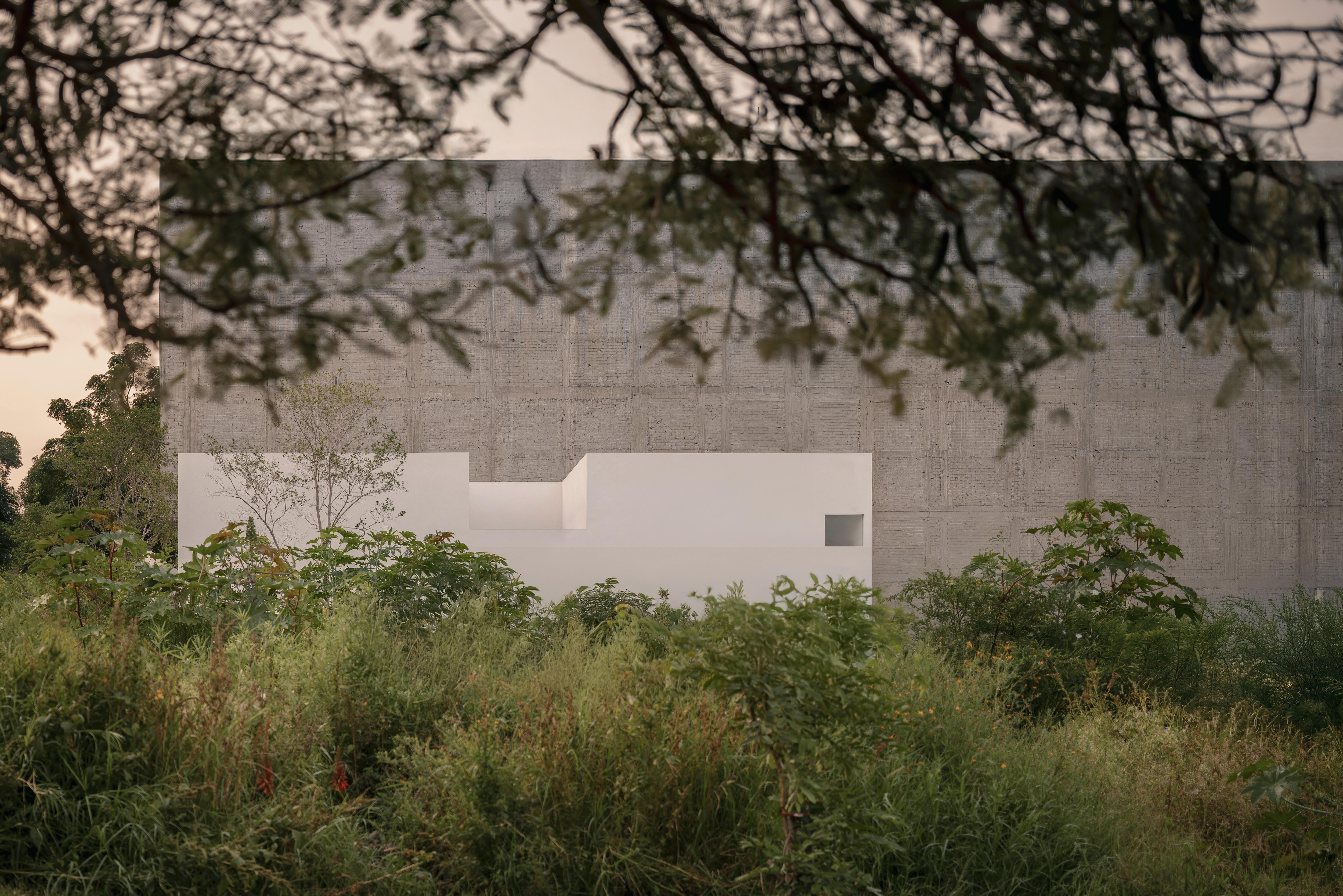 墨西哥建筑师的自宅丨墨西哥莫雷利亚丨HW STUDIO-13