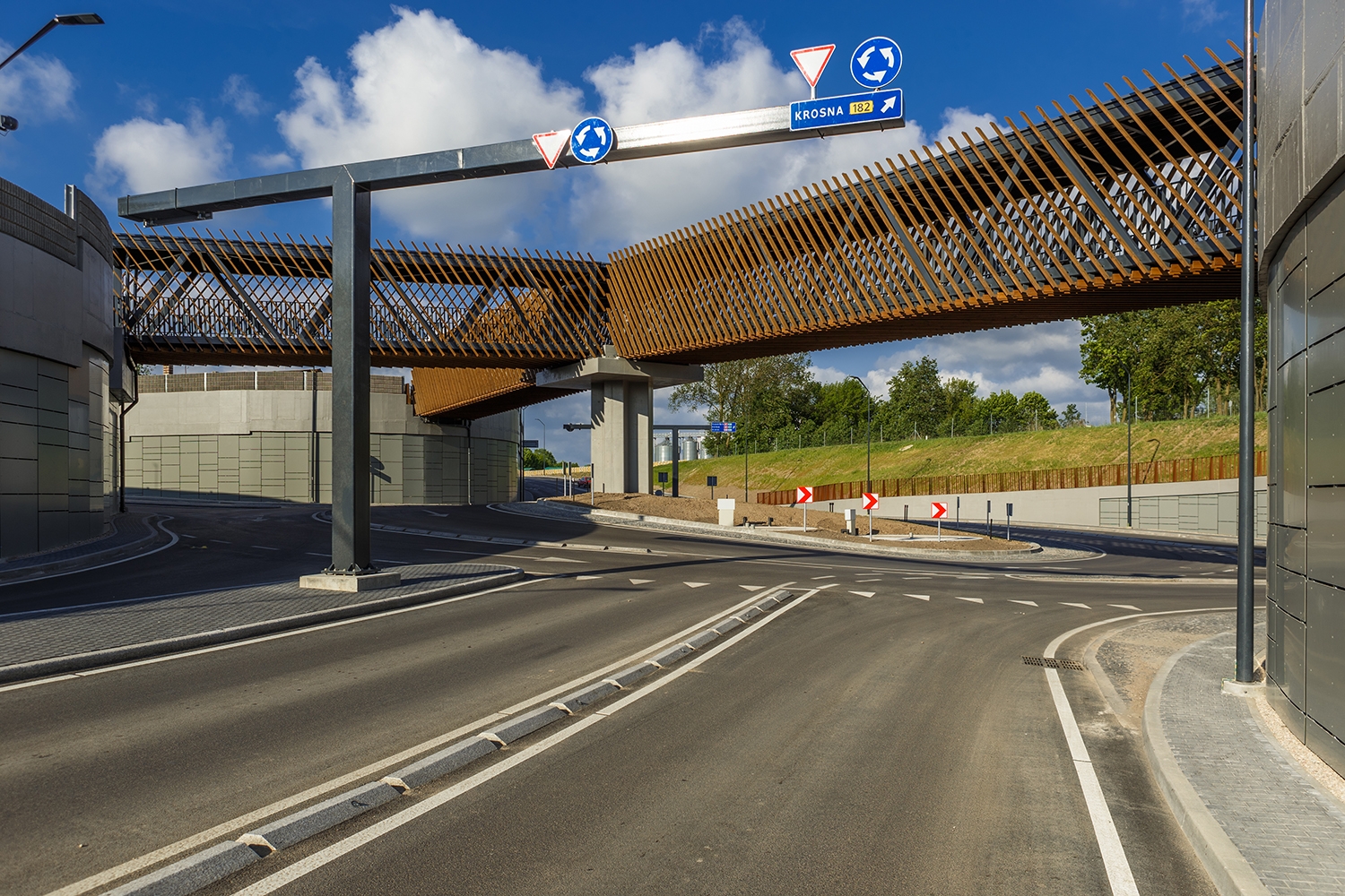 P·Armino和Geležinkelio街道交叉口重建项目-2