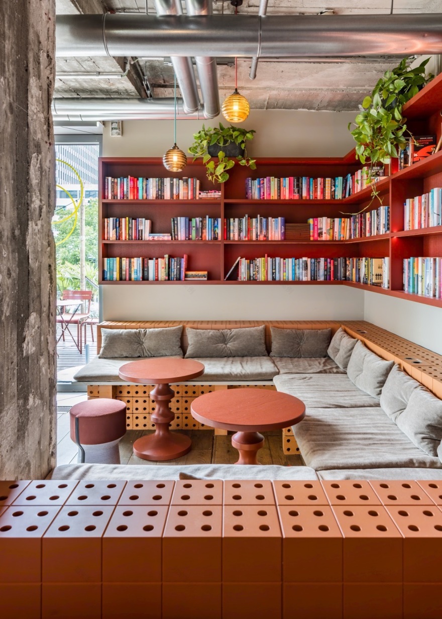 Bikini 25hours酒店翻新项目丨德国柏林丨studio aisslinger-55