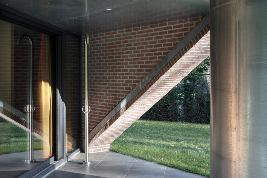 比利时历史遗址上的现代住宅丨POLYGOON Architectuur-36