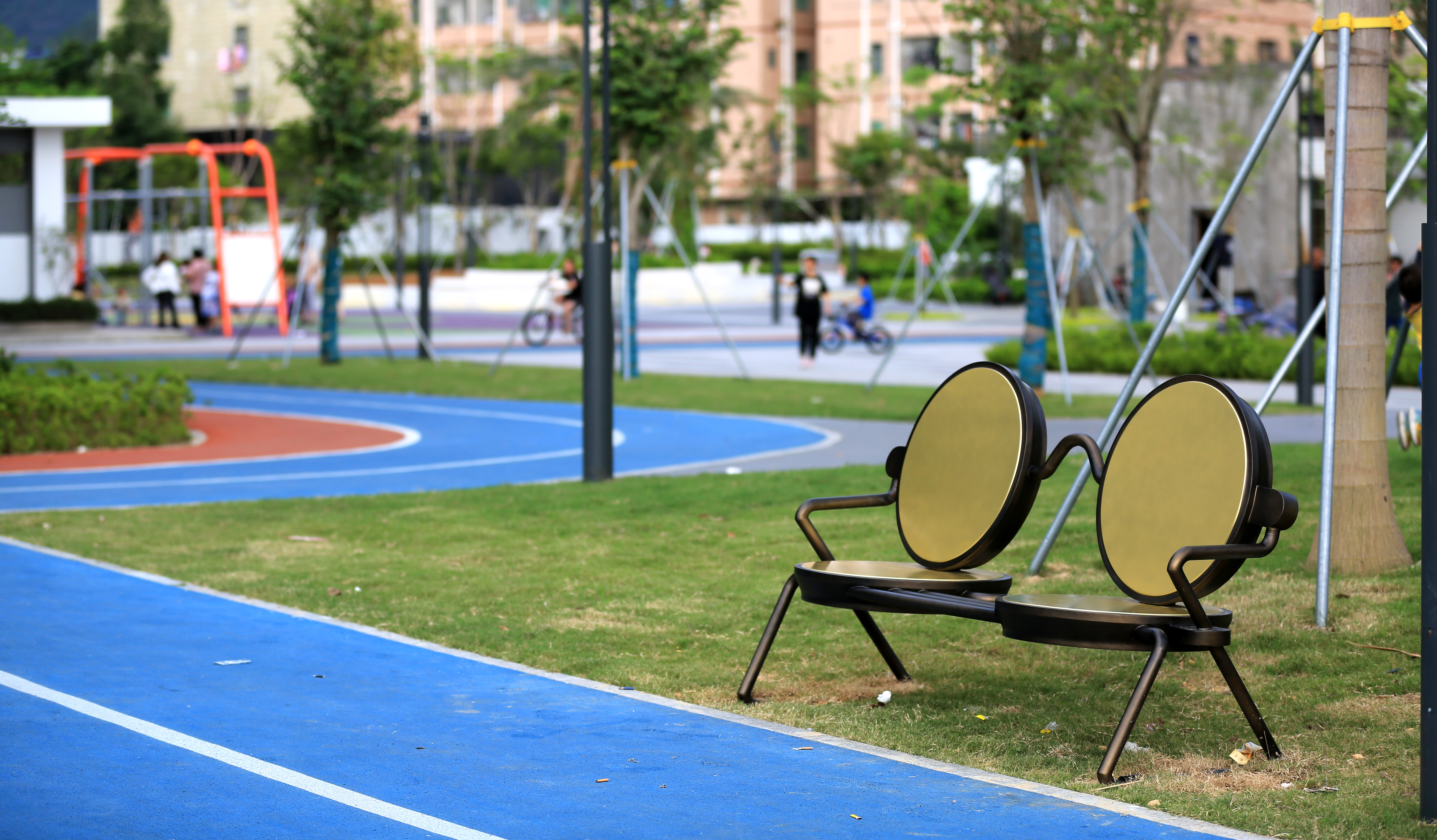 深圳龙岗大康社区眼镜公园-9