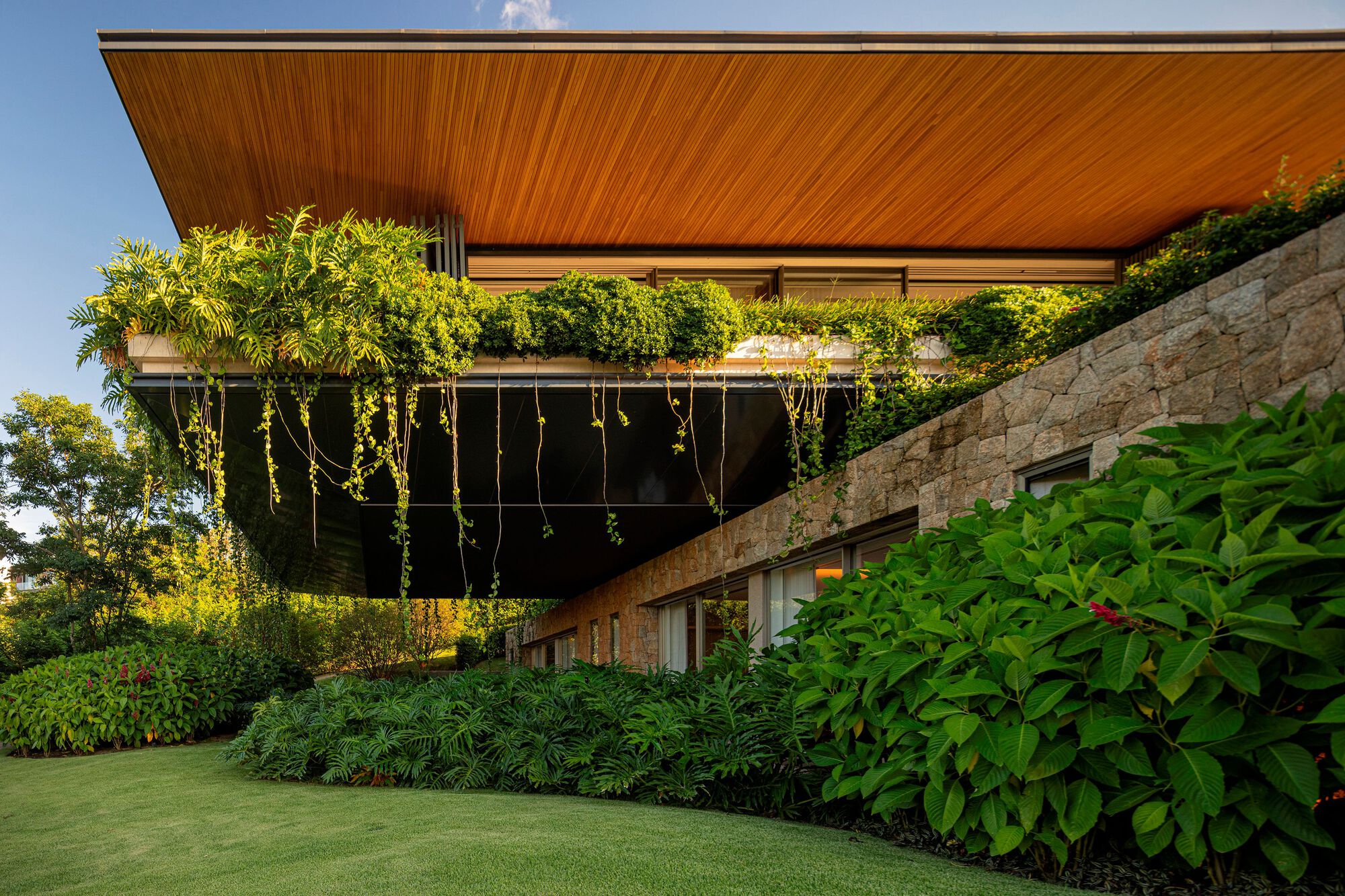 RDJ Residence / Jacobsen Arquitetura-7