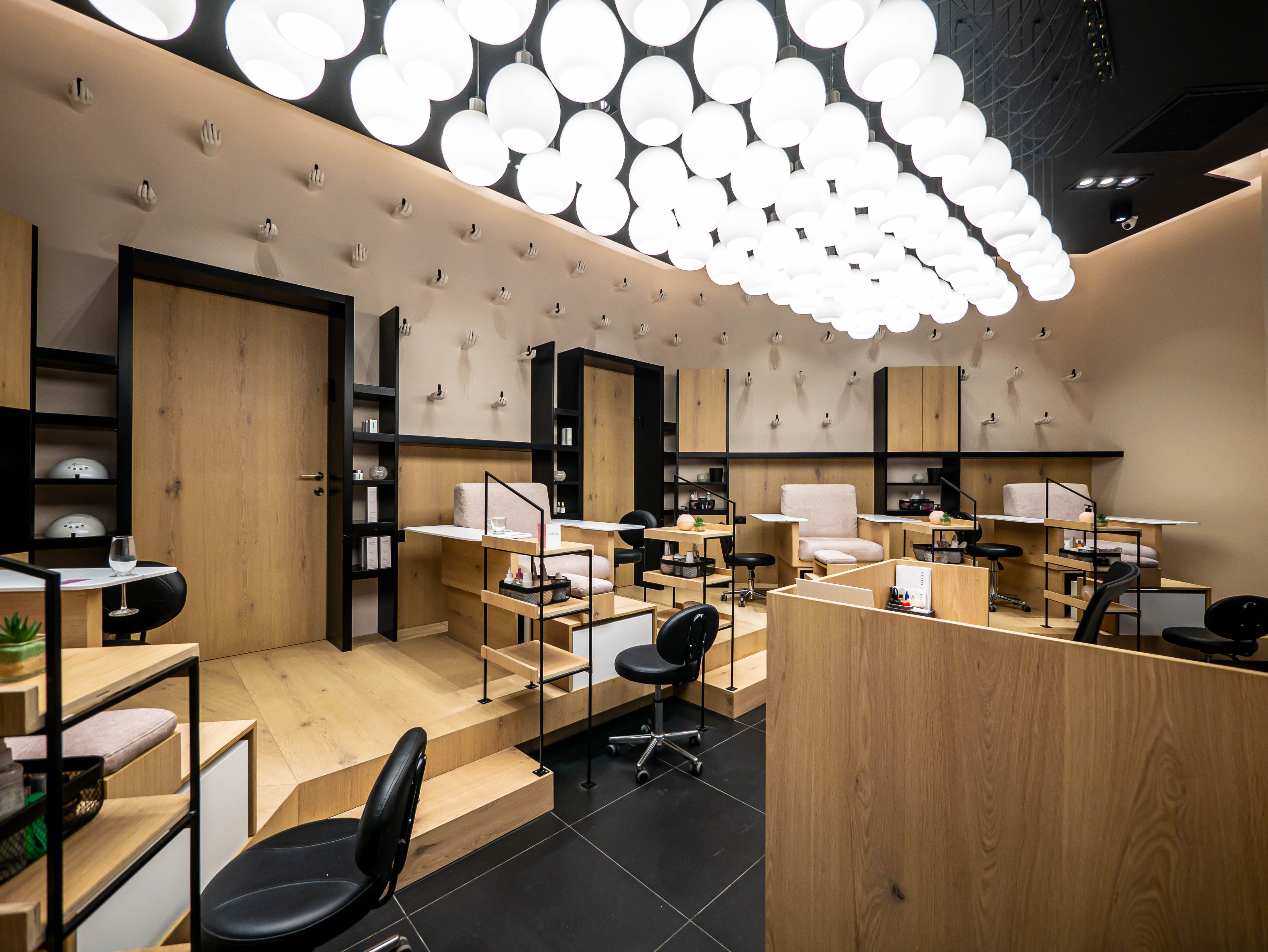 以色列 Génial 美容精品店设计丨IsraelHolon丨MyDS-13