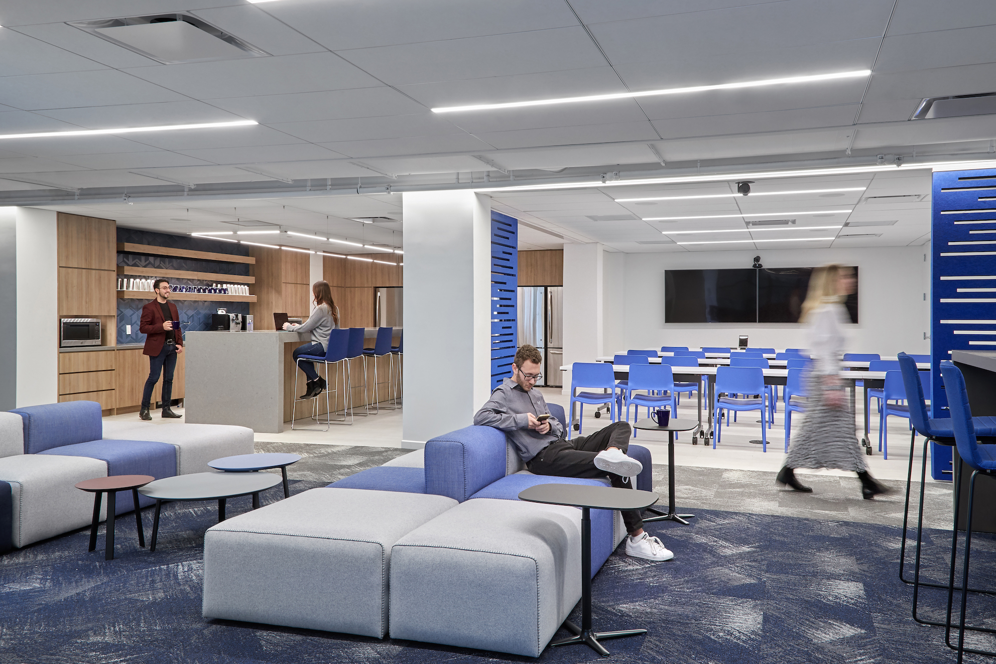 金融科技企业 MKDA 办公室设计-14