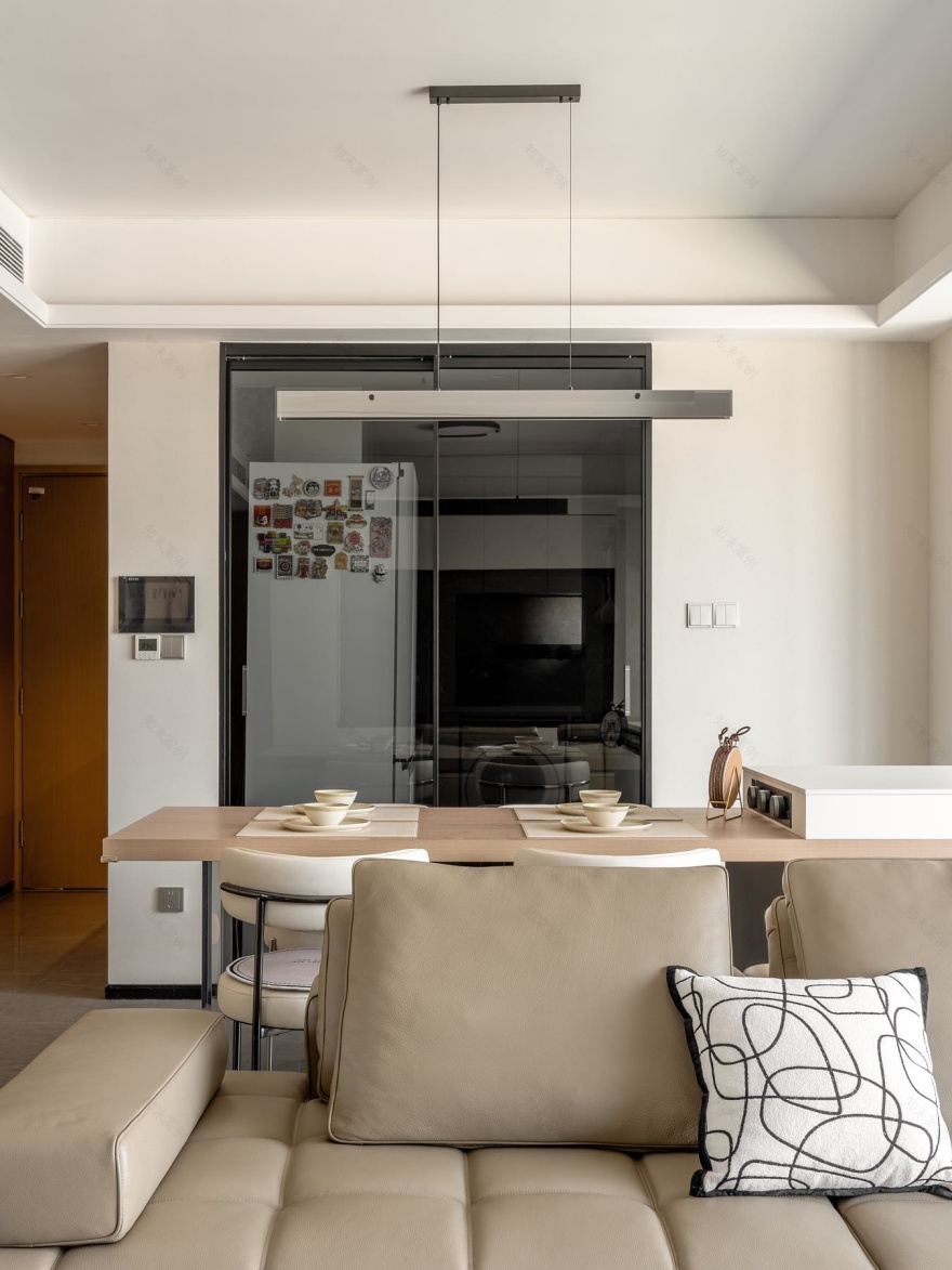 120㎡客餐阳一体化通透动线,藏在极简背后的生活讲究-46