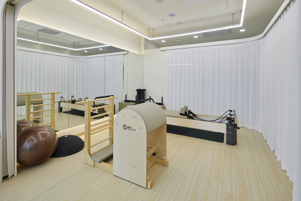 18 坪极简风 fila 旗舰店 设计成本解析-9