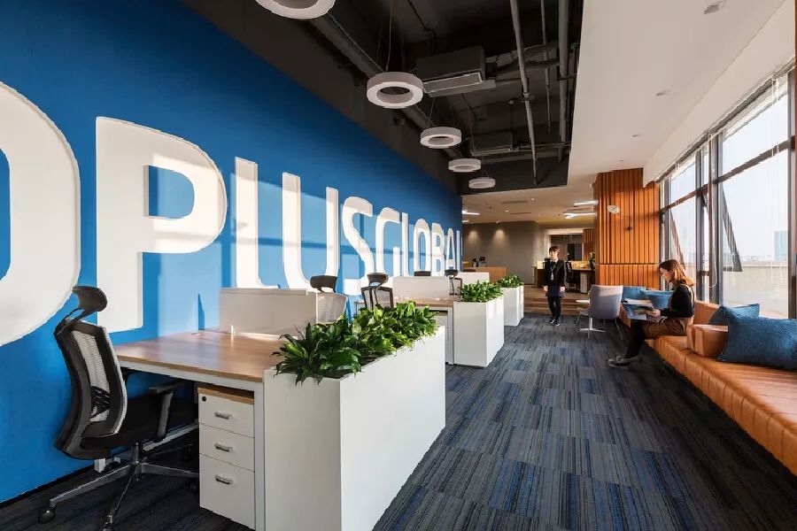 广州德家分公司星光映景办公室 | 现代办公空间新典范-4