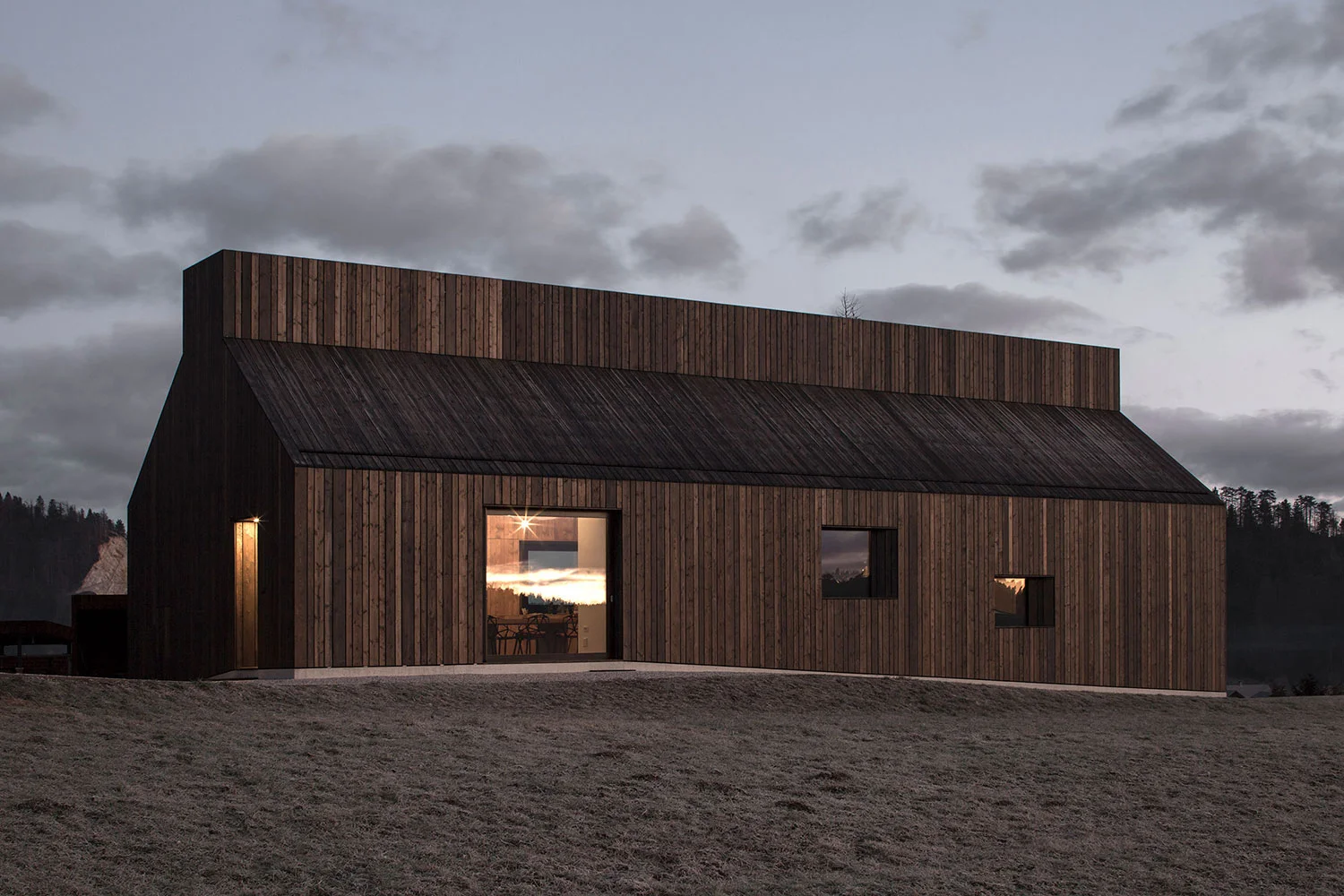 带烟囱的房子丨斯洛文尼亚丨dekleva gregorič architects-9