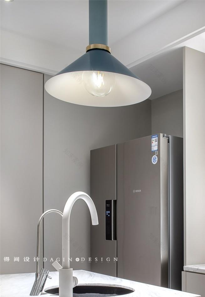 无主灯设计客厅,品味轻复古沙发与西厨空间-27