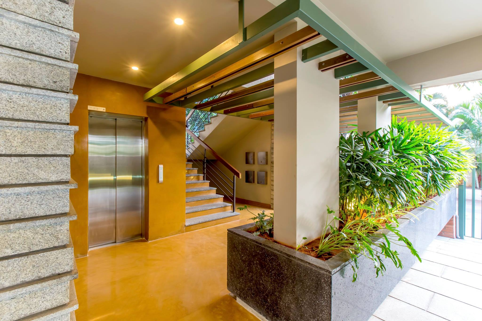 都市峡谷中的垂直生活-5