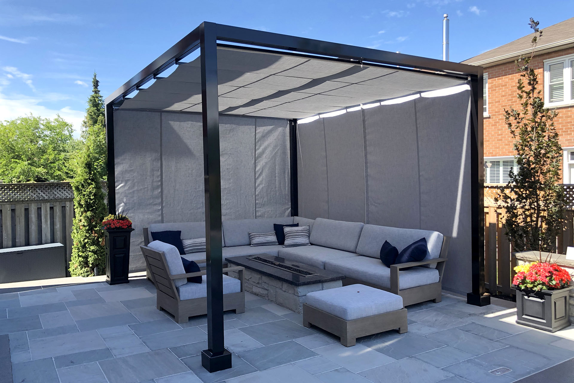 Retractable Shade Structure, Vaughan | ShadeFX-6