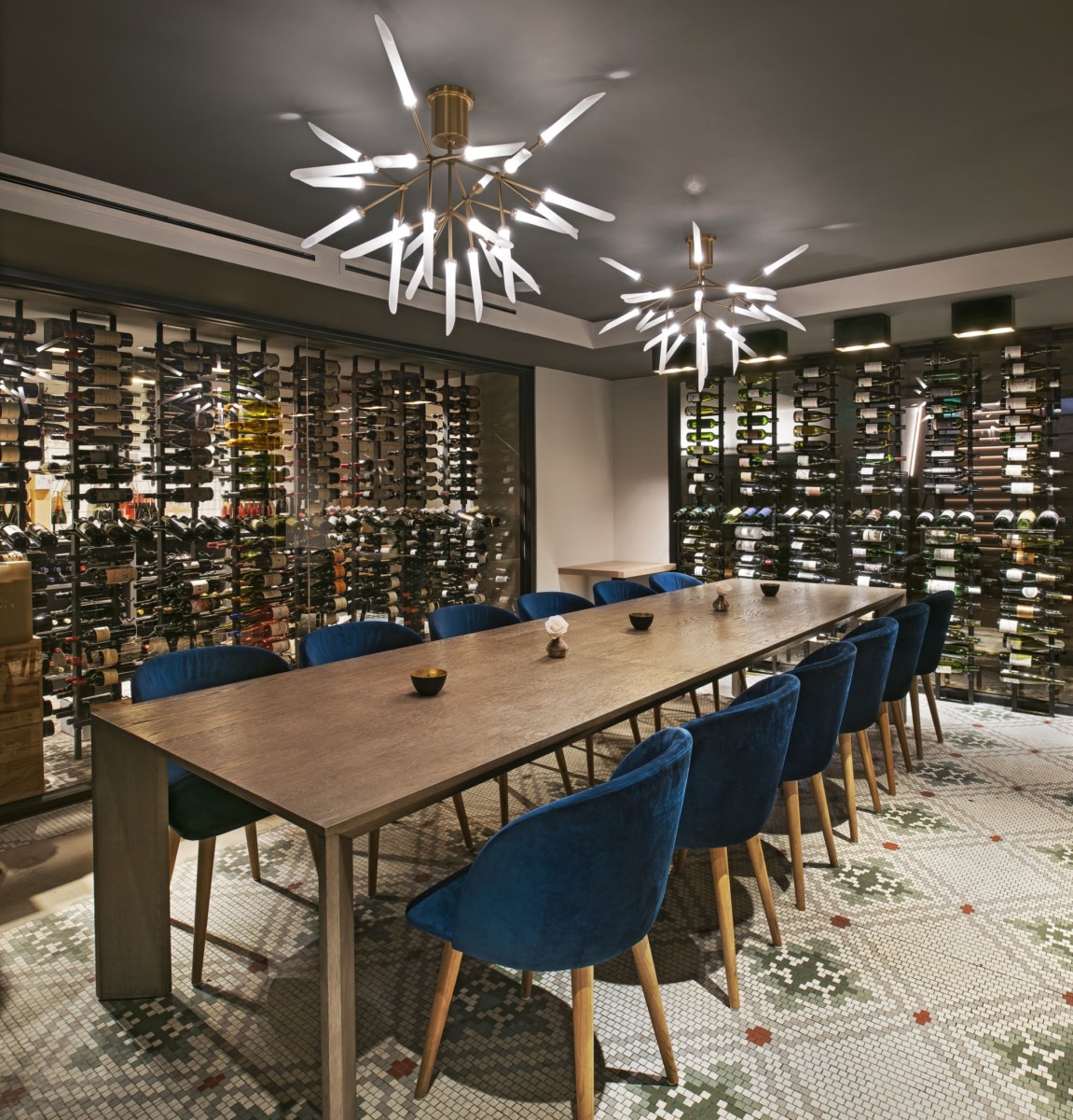 以亚美尼亚文化为灵感的 BESA 餐厅设计丨美国底特律丨Neumann,Smith Architecture-15