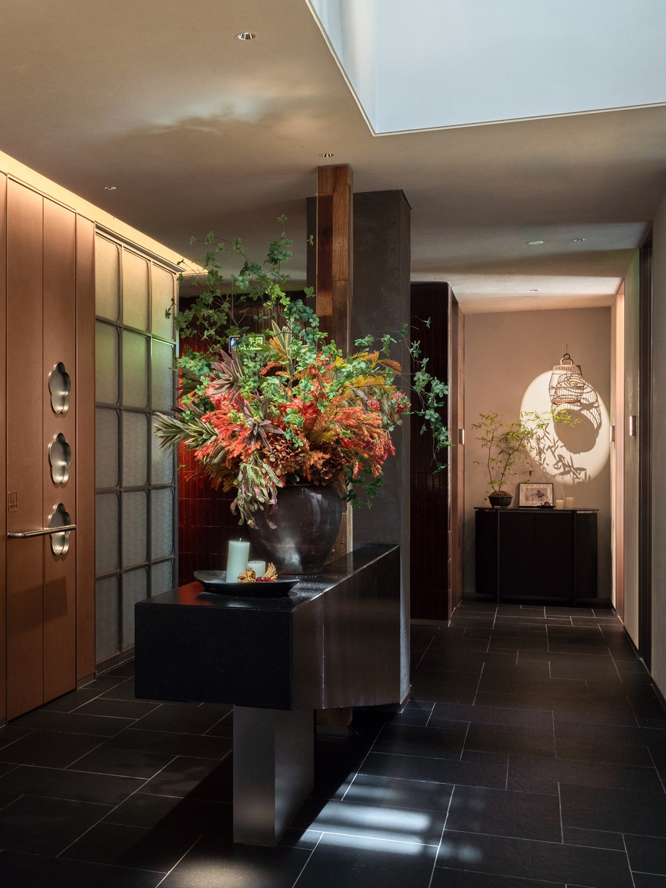 杨氏青 · 百家湖店丨中国南京丨IN.X屋里门外设计-51