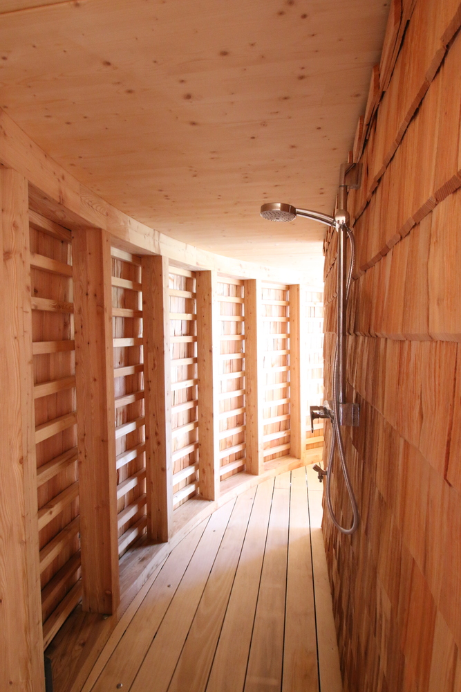 奥地利萨尔茨堡山上的现代木屋住宅设计丨lechner & lechner architects-27