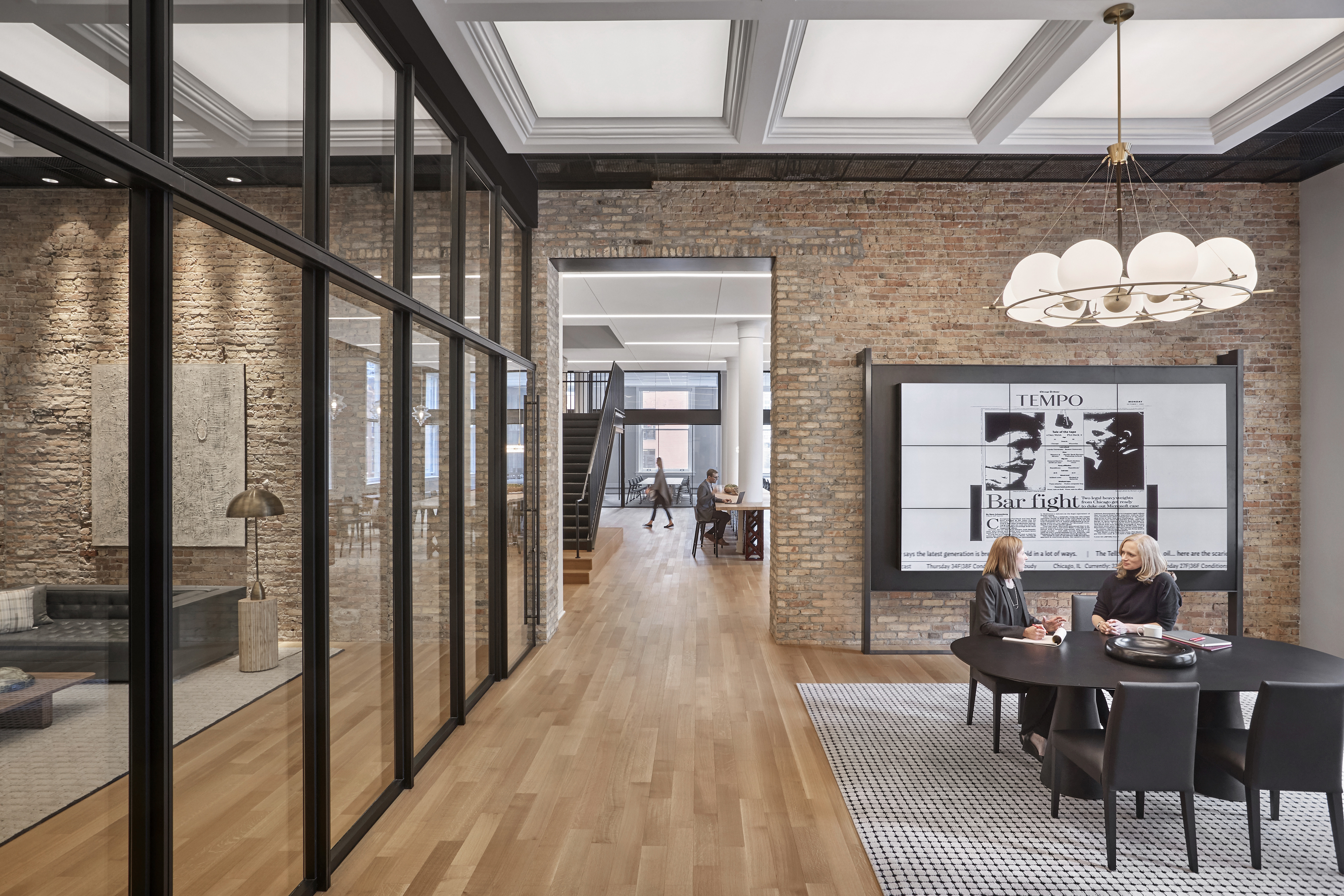 芝加哥历史建筑中的现代律师事务所办公室-8