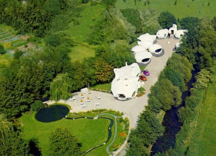 穿越时空的泡泡屋 · 法国 Museumotel 酒店设计传奇丨Pascal Hausermann-39