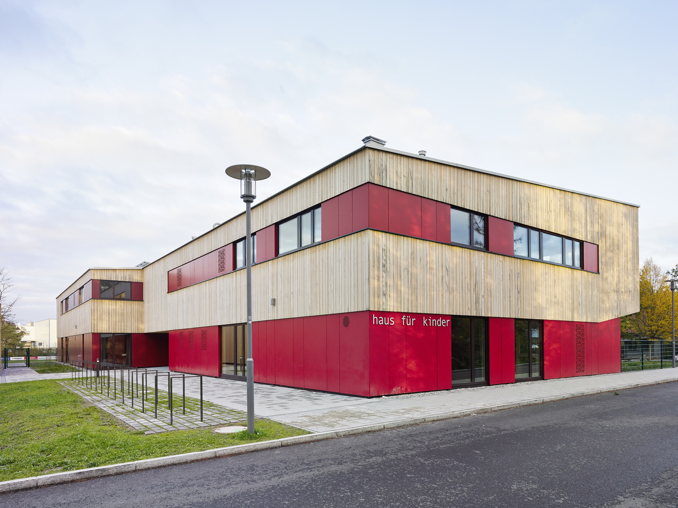 德国吉尔金市幼儿园，互动式空间设计助力儿童成长-53