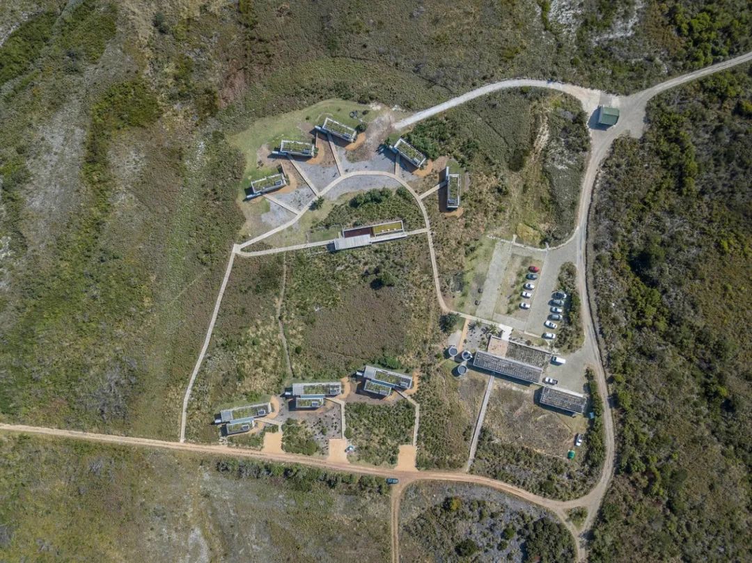 南非 Kogelberg 小屋 | 融入自然景观的迭代设计-15