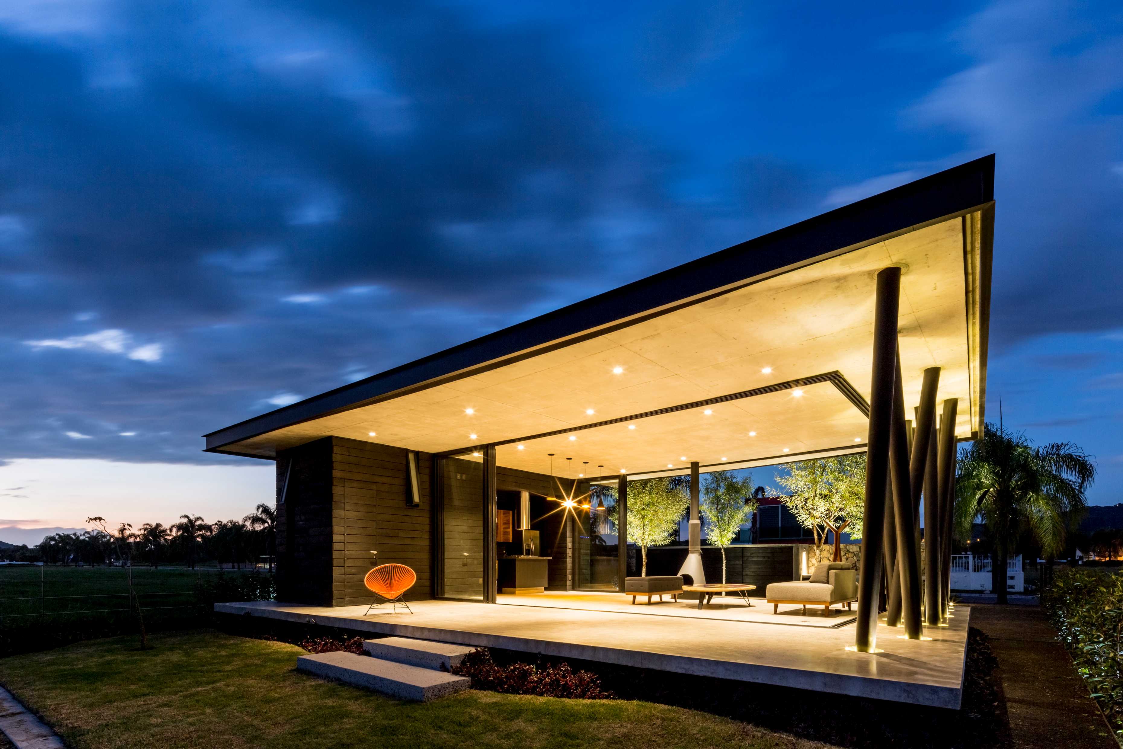 湖景之家 | 透明空间的诗意栖息-5