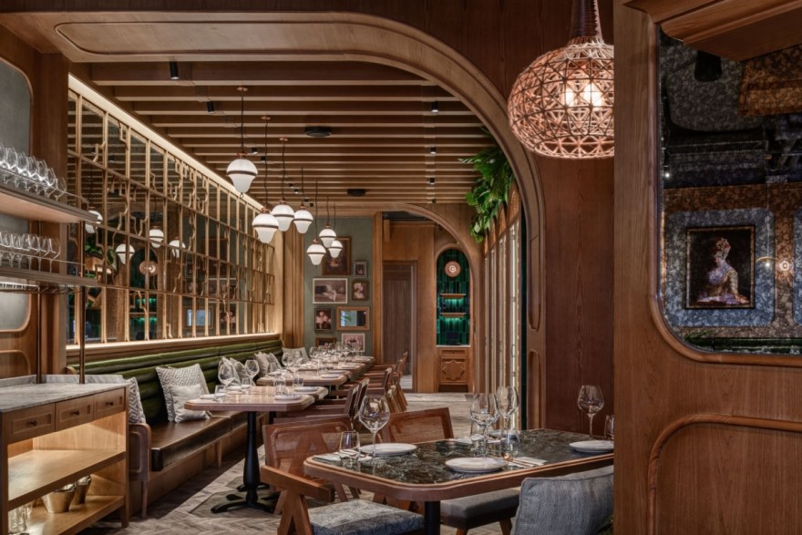 绿意盎然的地中海风情餐厅·Maison Du Mezze丨中国香港丨MAG studio-8