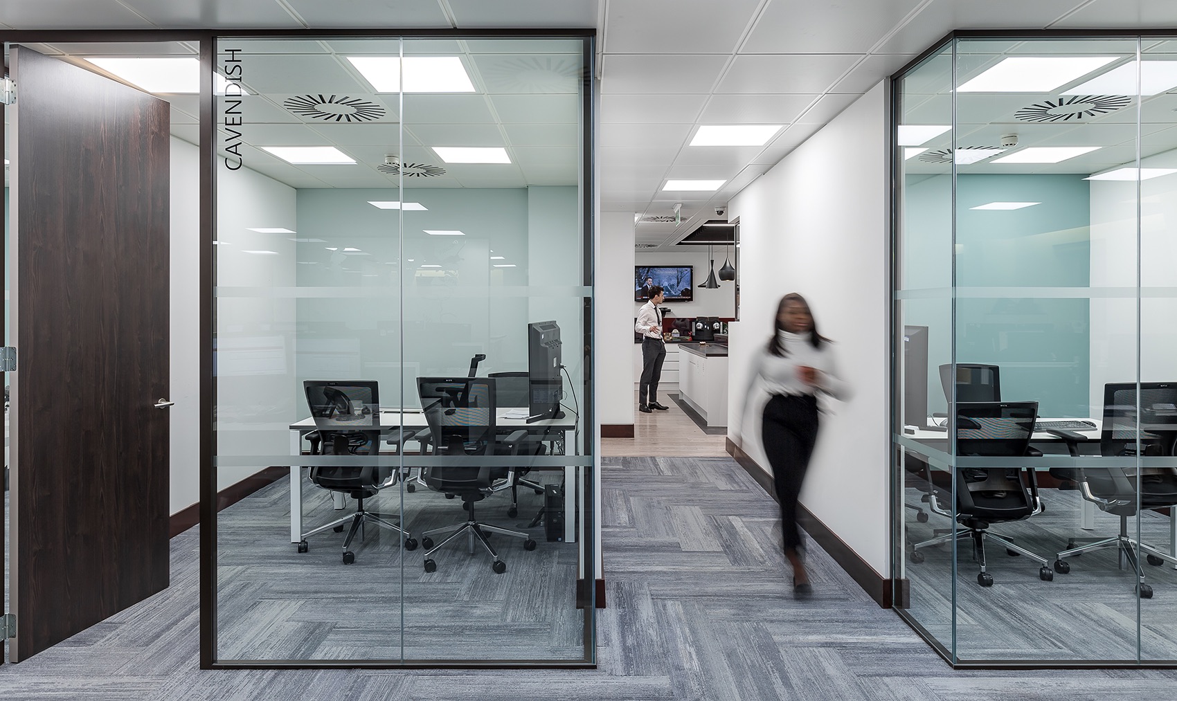 Inside Europa Capital’s New London Office - Officelovin'-8