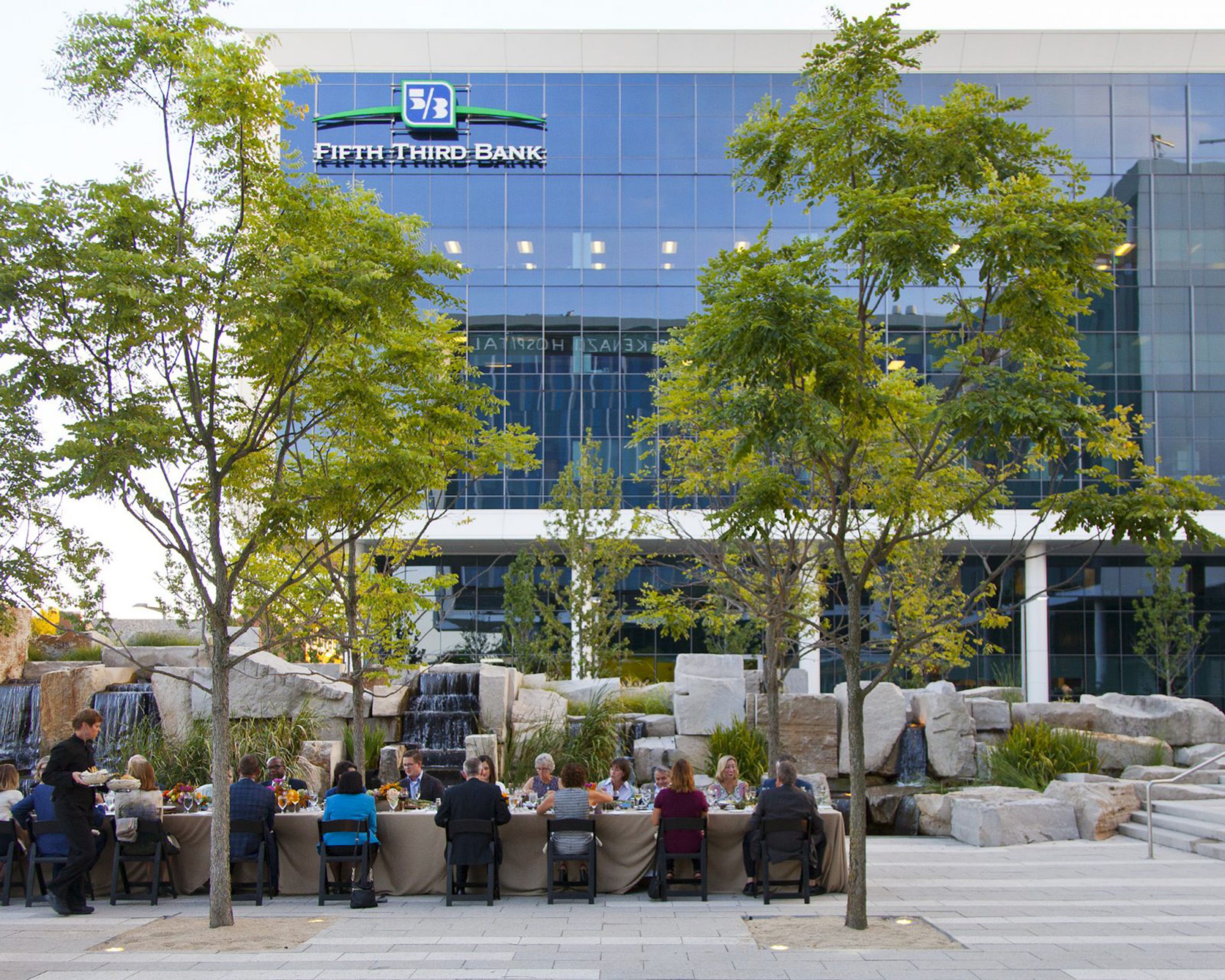 埃斯肯纳齐健康医院的共同基础和天空农场-5