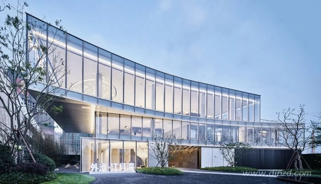 外滩·江月湾售楼处 | 现代简约融合自然之美-5