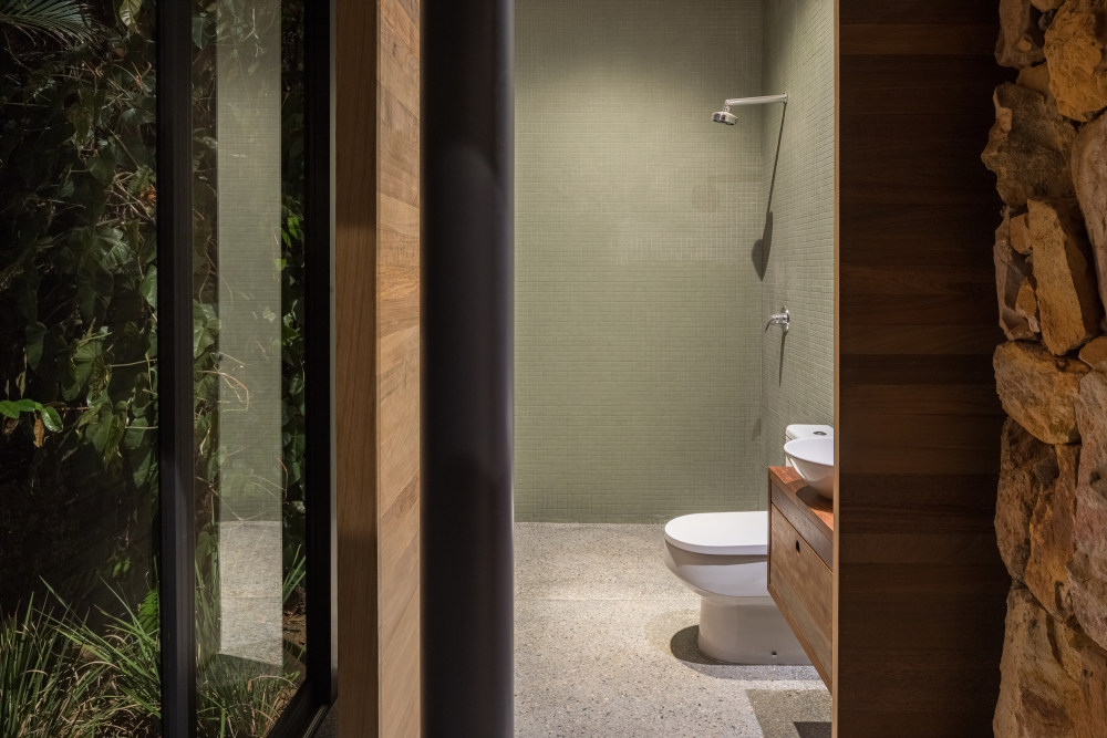 巴西 Labcity 设计工作室打造的原生态石墙住宅-20