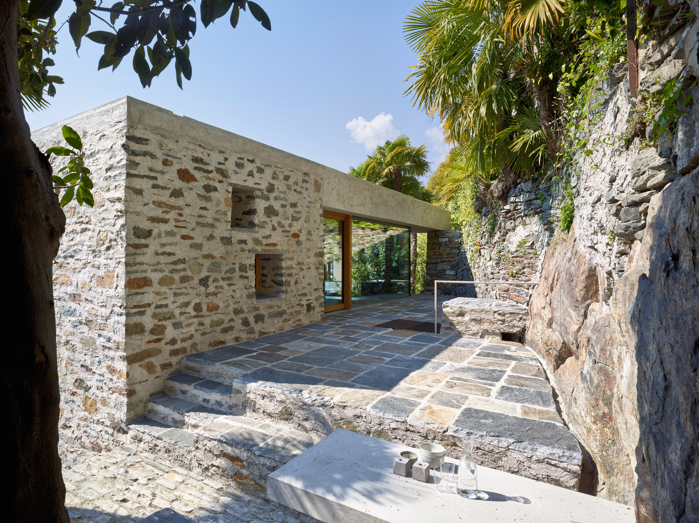 Wespi de Meuron Romeo uses stone and plaster for lakeside house-8