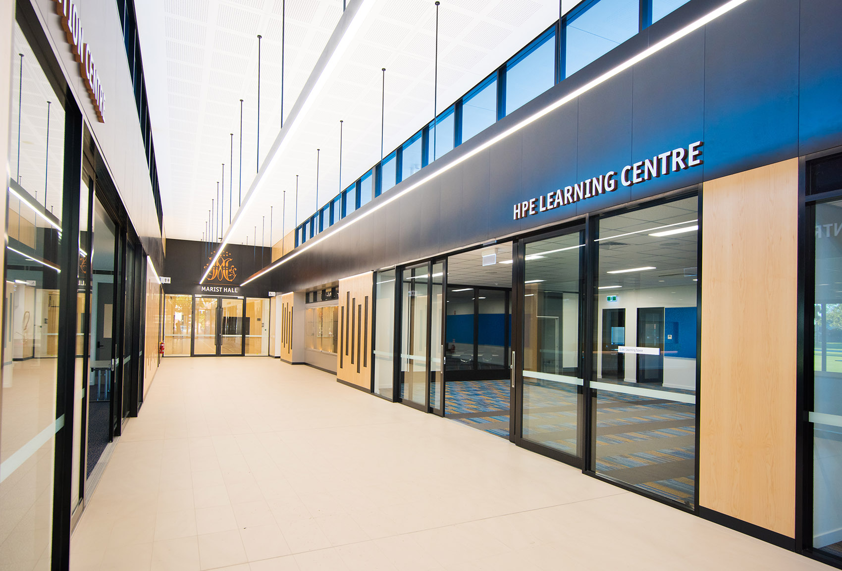 澳大利亚圣心学院学生活动中心丨Hames Sharley-43