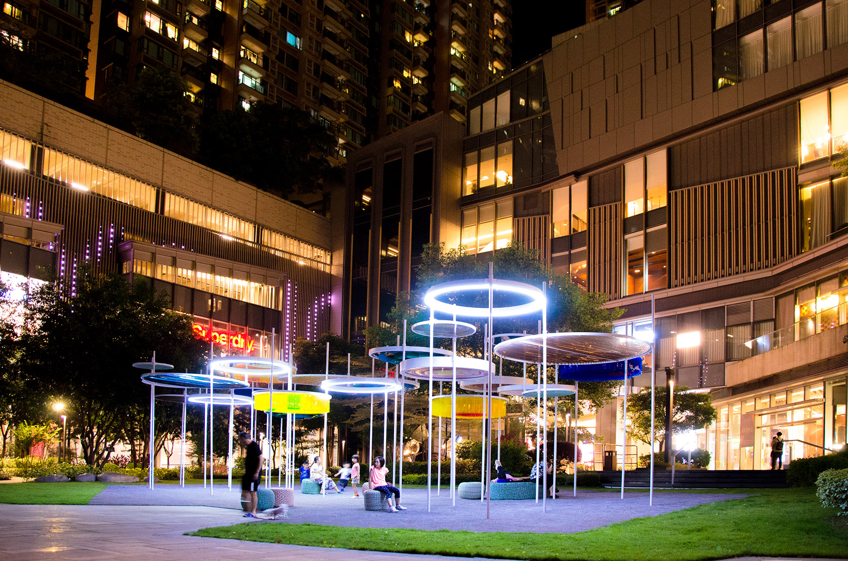 悠酷凉亭，香港 / 里奇主建-20