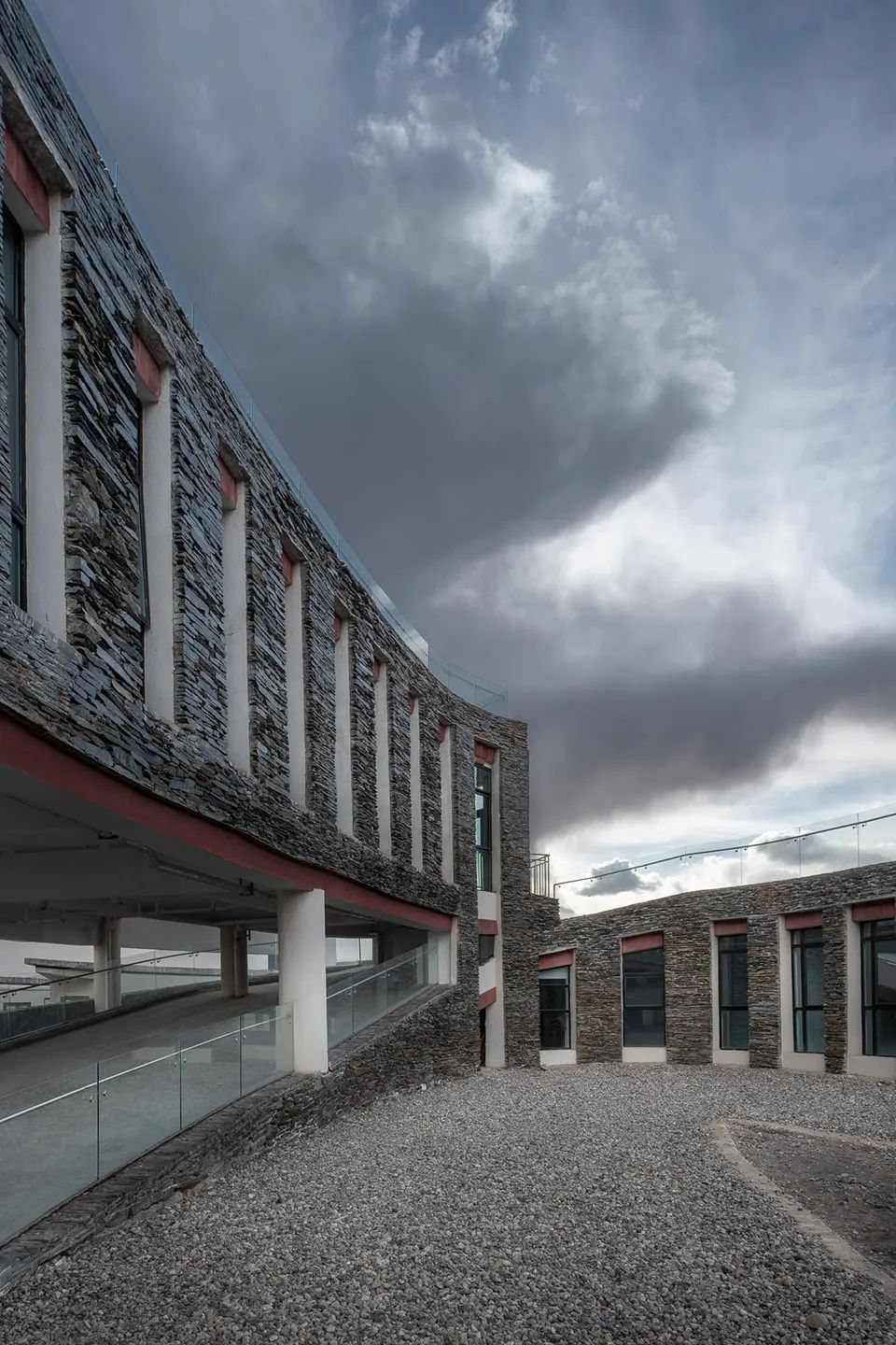 冈仁波齐下的卫生院丨北京八作建筑设计事务所有限公司-15