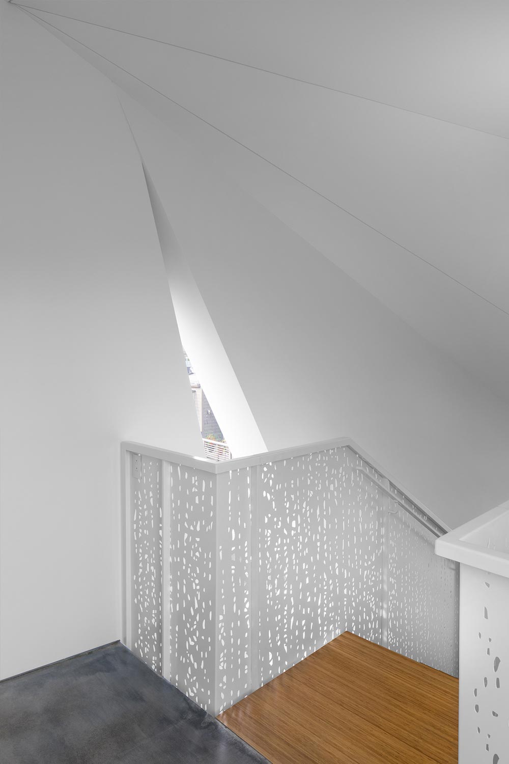 罗伯特·马施克建筑师打造的城市中的私密住宅-32