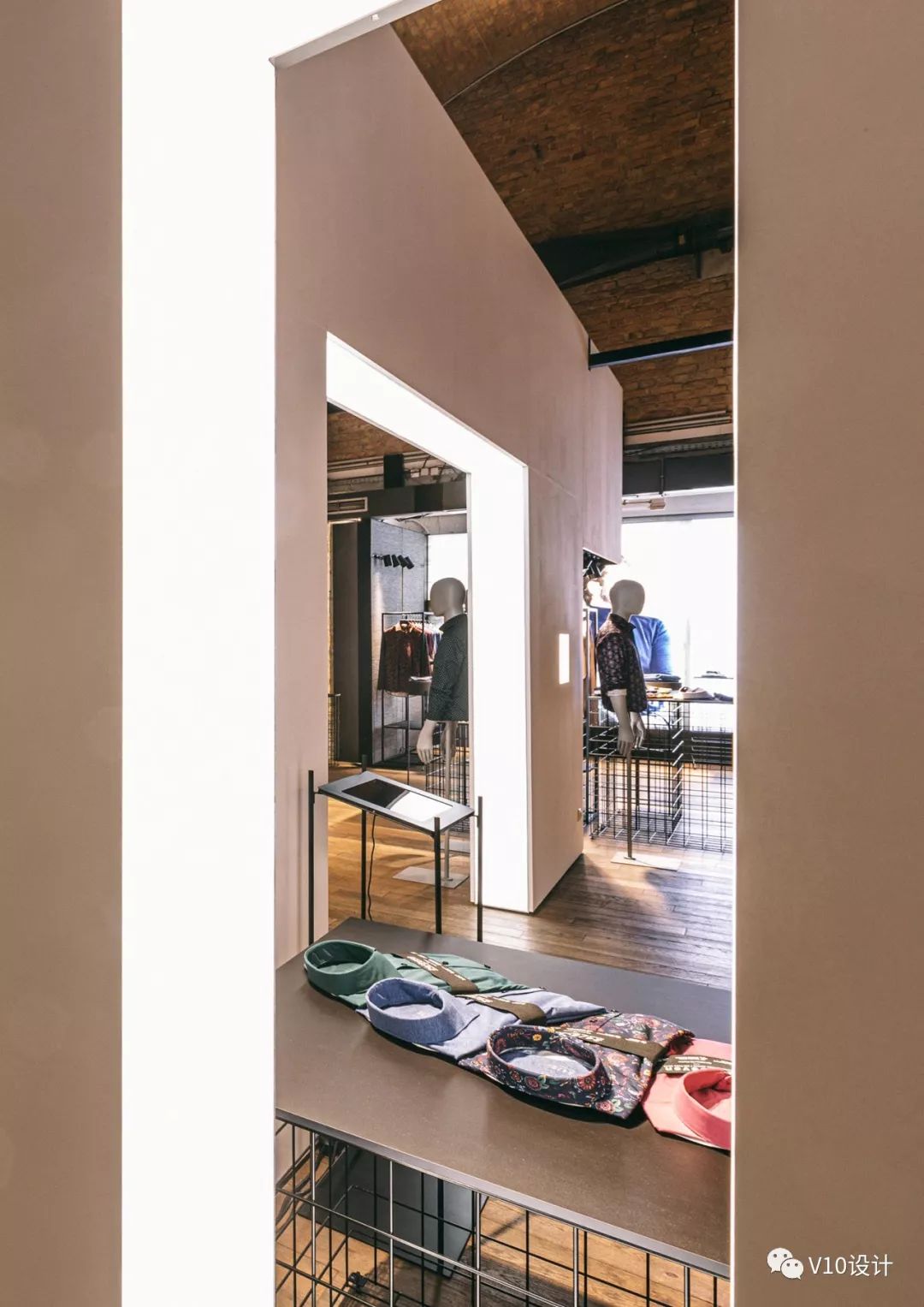 柏林时装周 Olymp 展厅，和谐结构与独特主题的完美融合-62