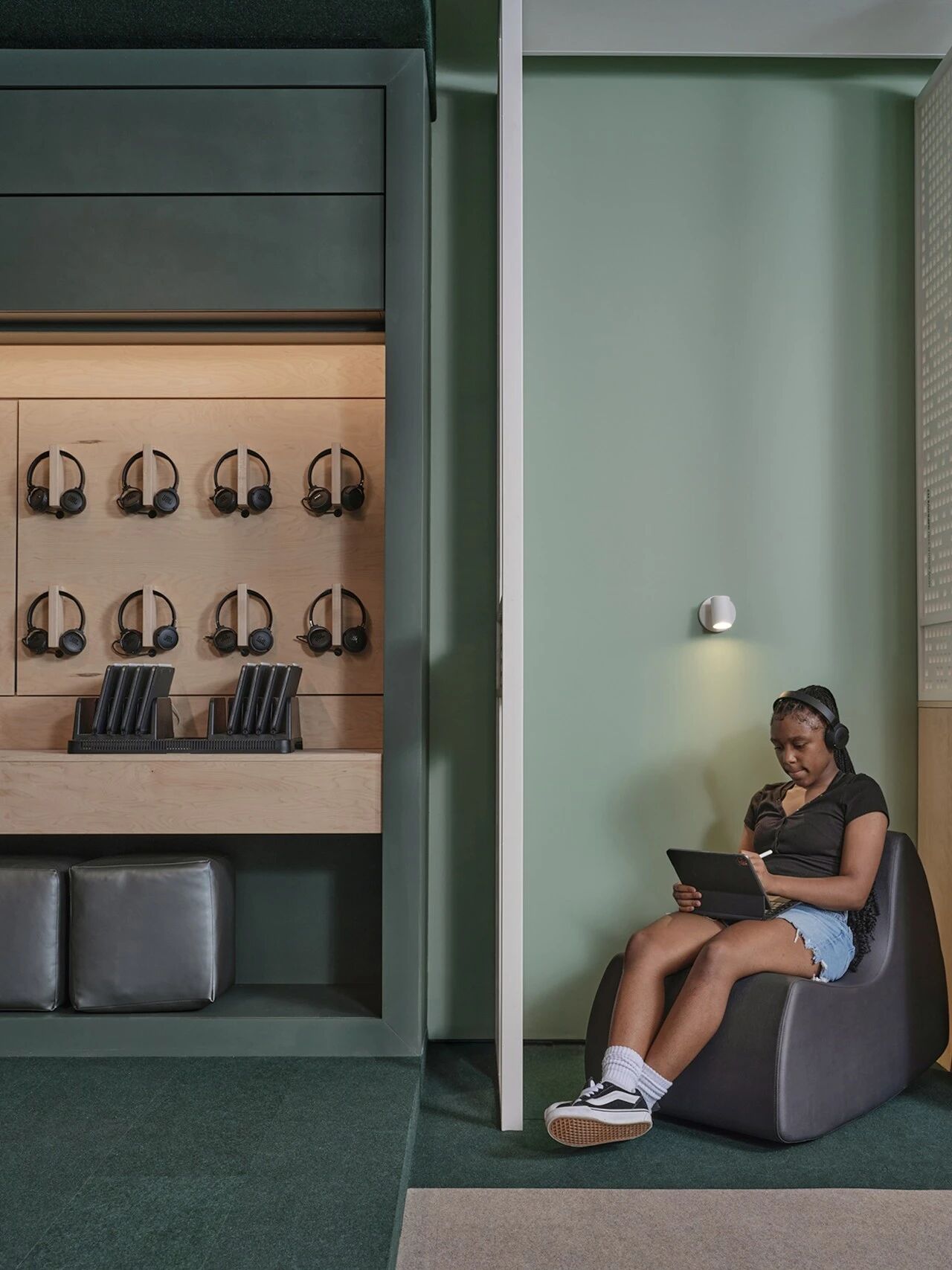 “互联教室”丨Kurani（由Danish Kurani领导的国际建筑公司）-0