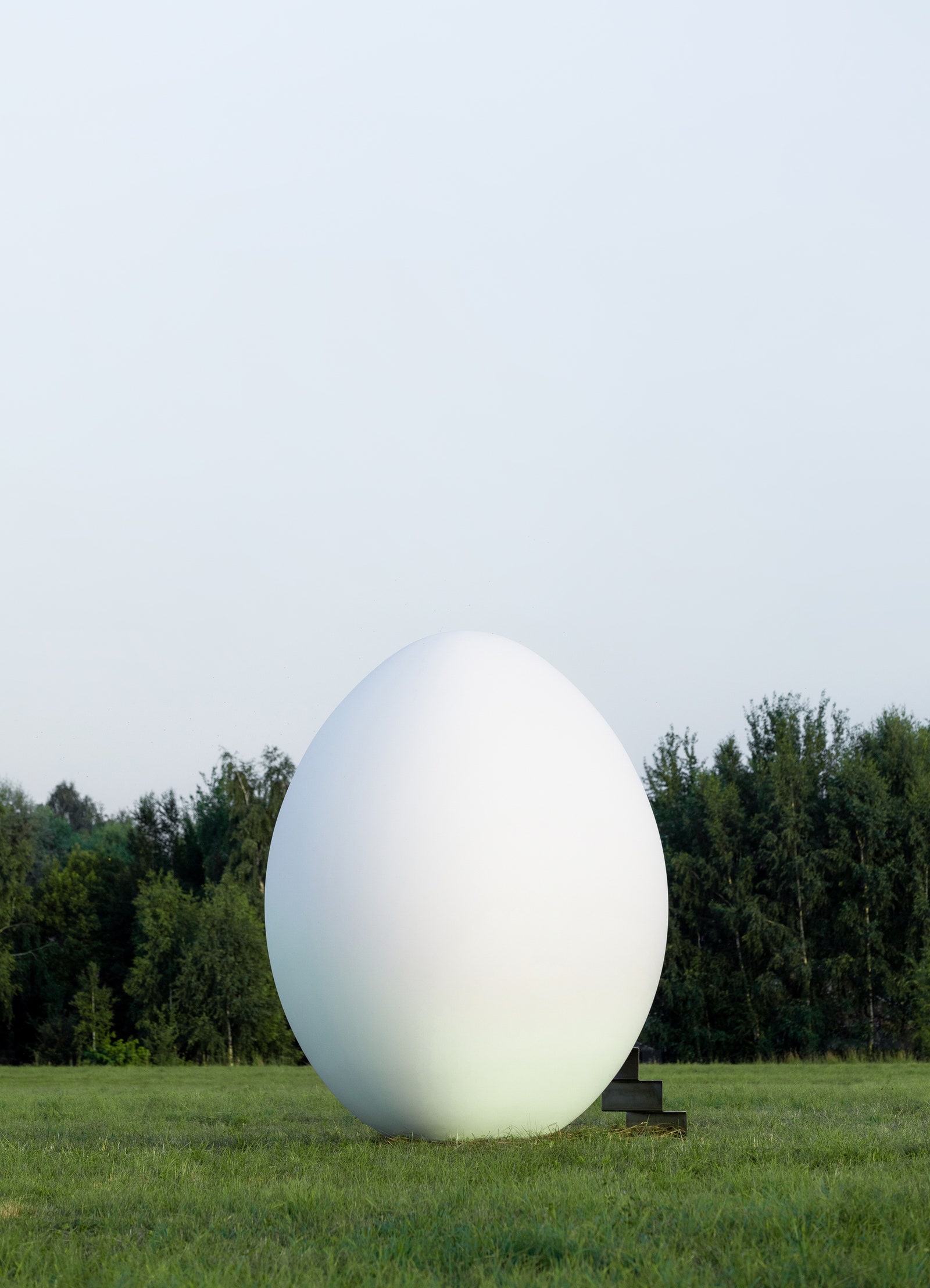 格里戈里·奥列霍夫设计的蛋形房屋丨雕塑家格里戈里·奥列霍夫-9