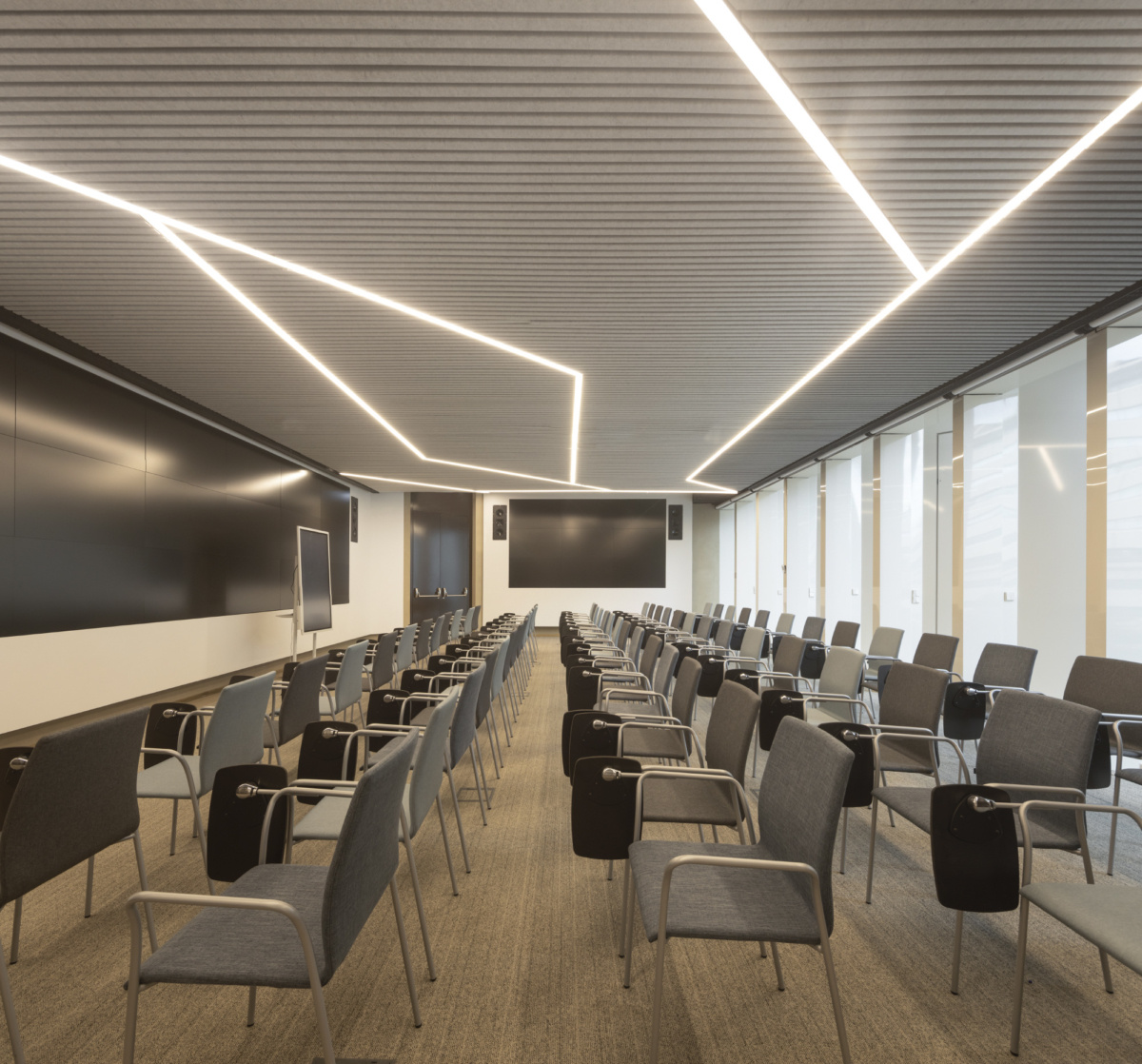 KPMG 葡萄牙总部-16