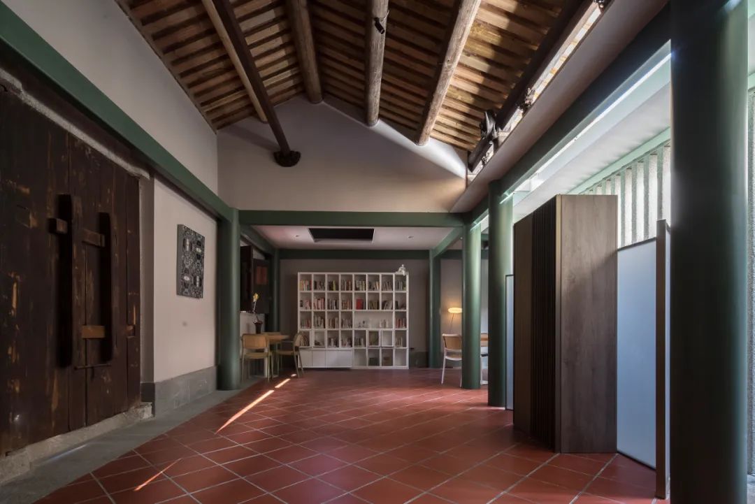 梦想改造家 古厝里的新家丨中国厦门丨梁建国,孙少川-23