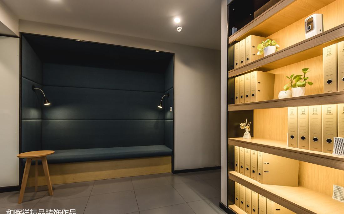 极简主义办公室设计,温馨如家-27