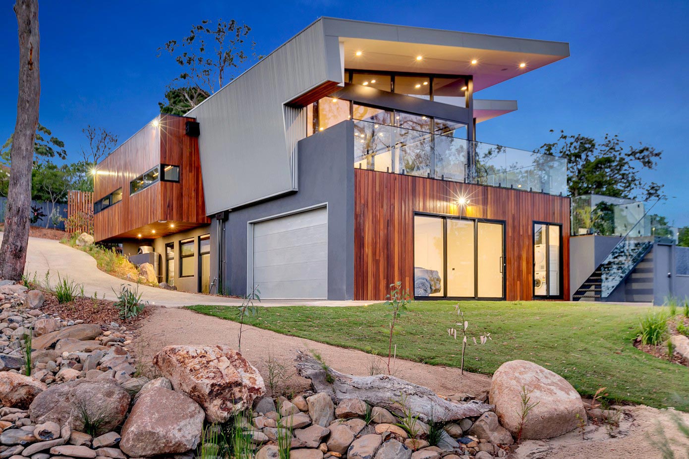 Luxury living set in a stunning natural setting, Merilyn House is a truly modern Australian home   CAANdesign  Architecture and home design blog-30