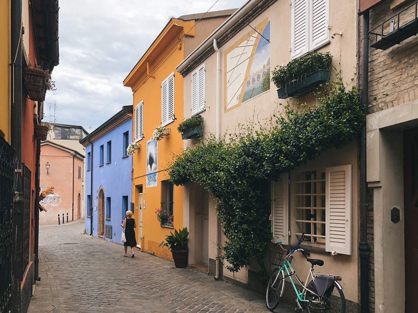 Anastasiya Gushchina 打造意大利 Rimini 优雅公寓，现代简约风典范-4