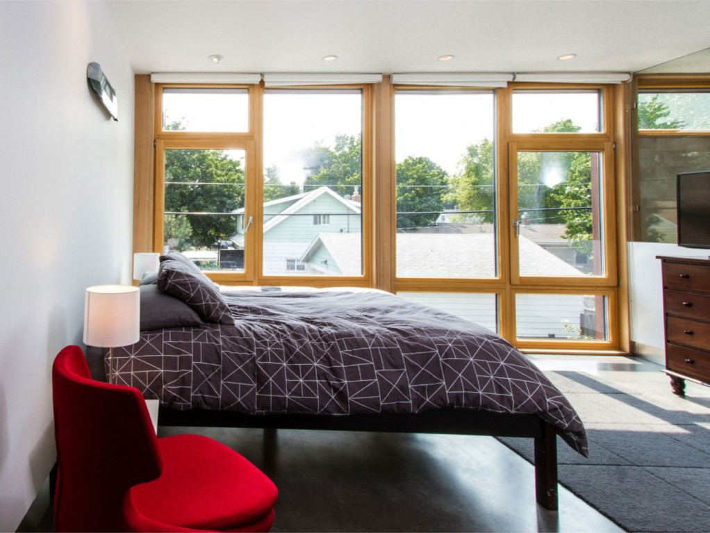 蒙大纳环保住宅 | 钢木玻璃打造的可持续美景之家-5