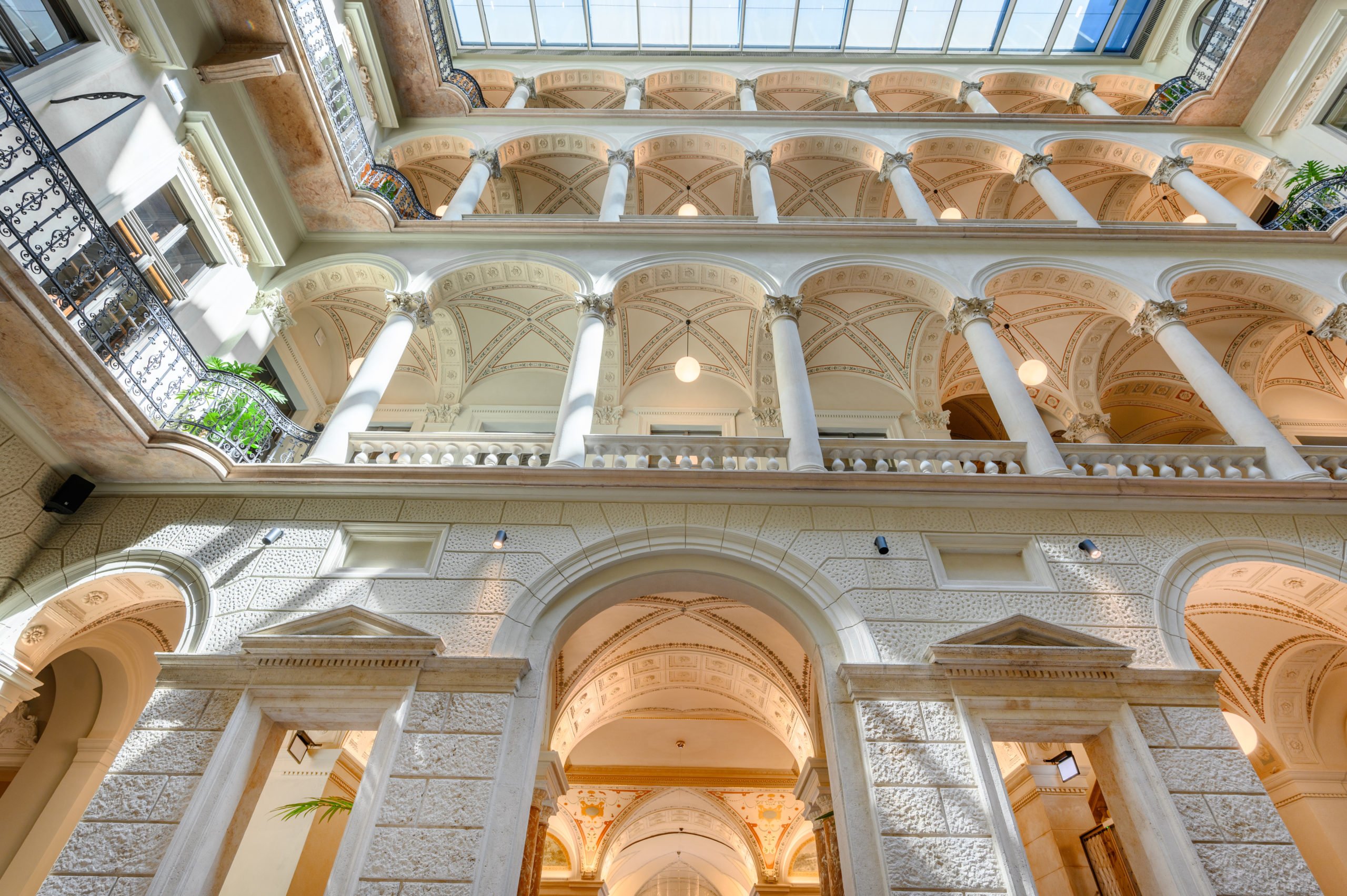 八角宫酒店丨匈牙利布达佩斯丨este&r partners-4