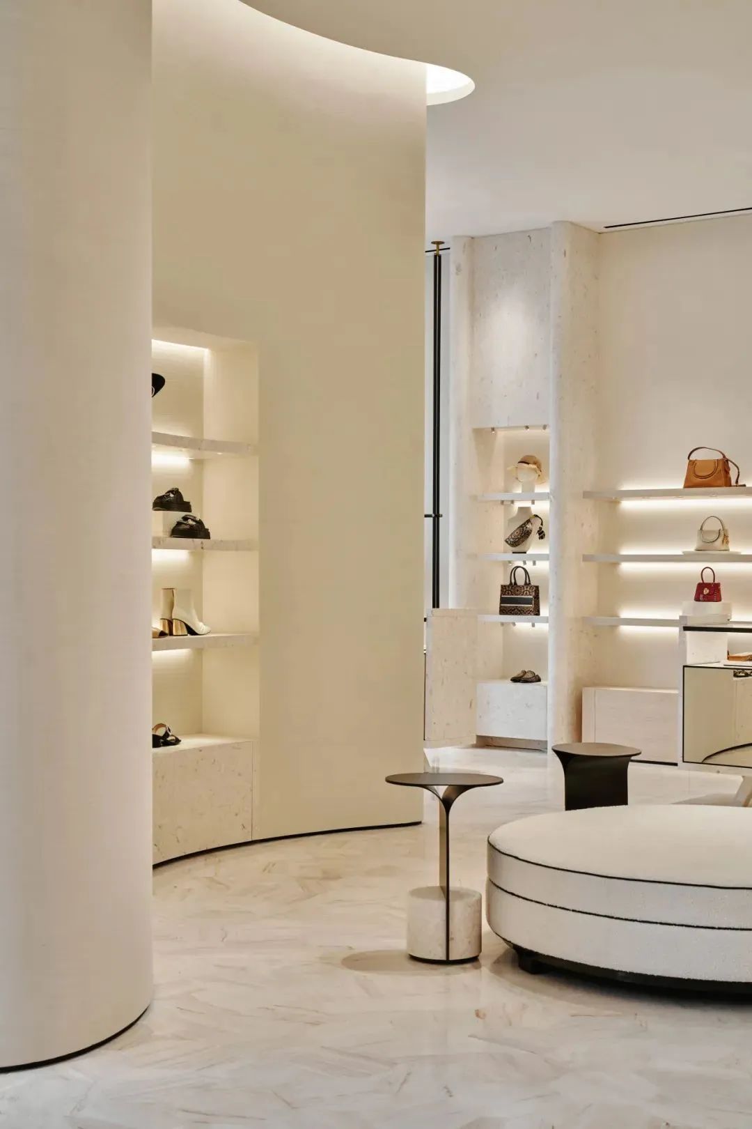 EP 雅莹成都春熙路旗舰店丨中国成都丨汪昶行-11