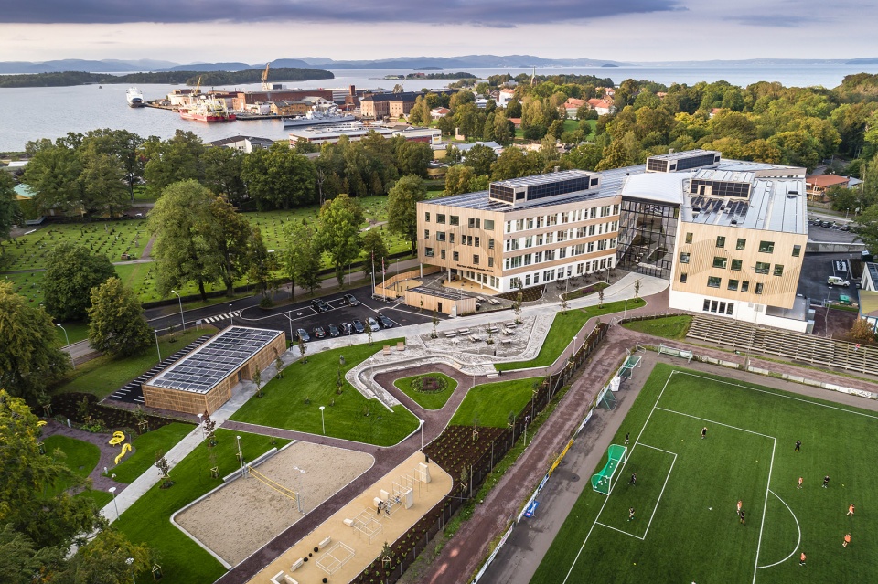 霍滕高级中学-3