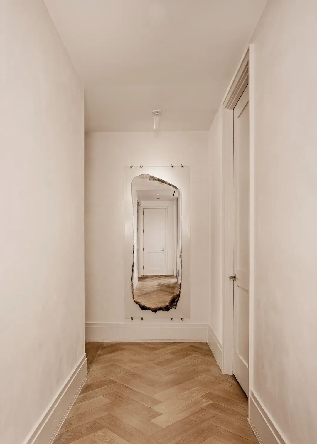 MENDOR｜精致而宁静｜精致明亮住宅-34