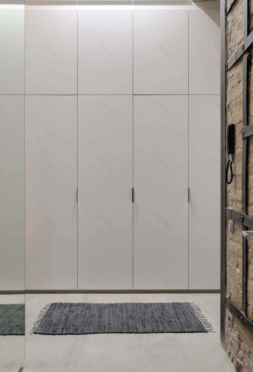 乌克兰 41㎡工业风 Loft,个性与实用兼具-19